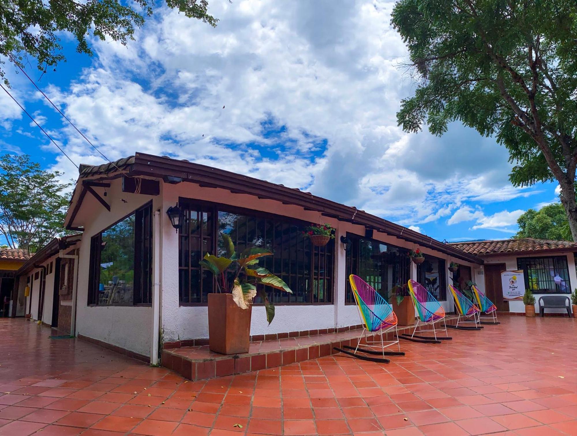 Hotel Campestre La Trinidad 圣希尔 外观 照片