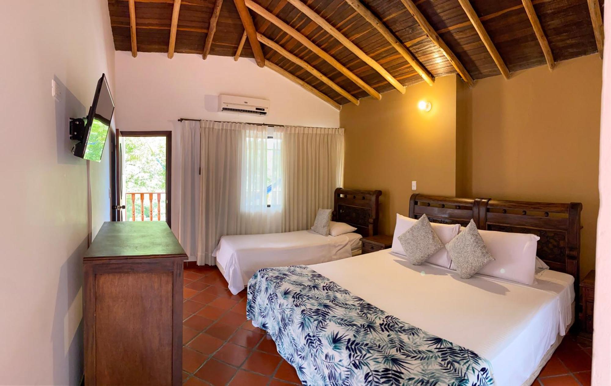 Hotel Campestre La Trinidad 圣希尔 外观 照片