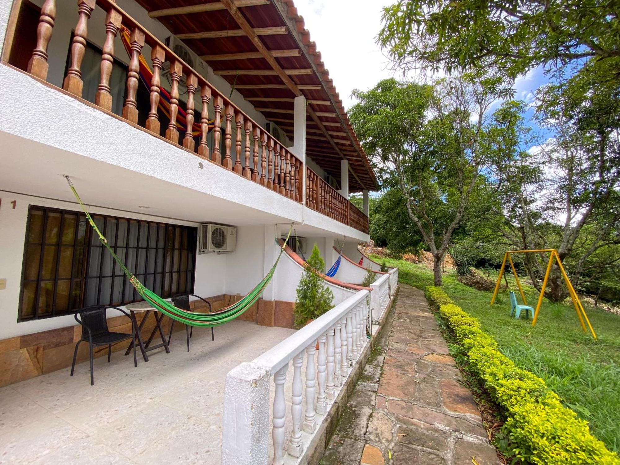 Hotel Campestre La Trinidad 圣希尔 外观 照片
