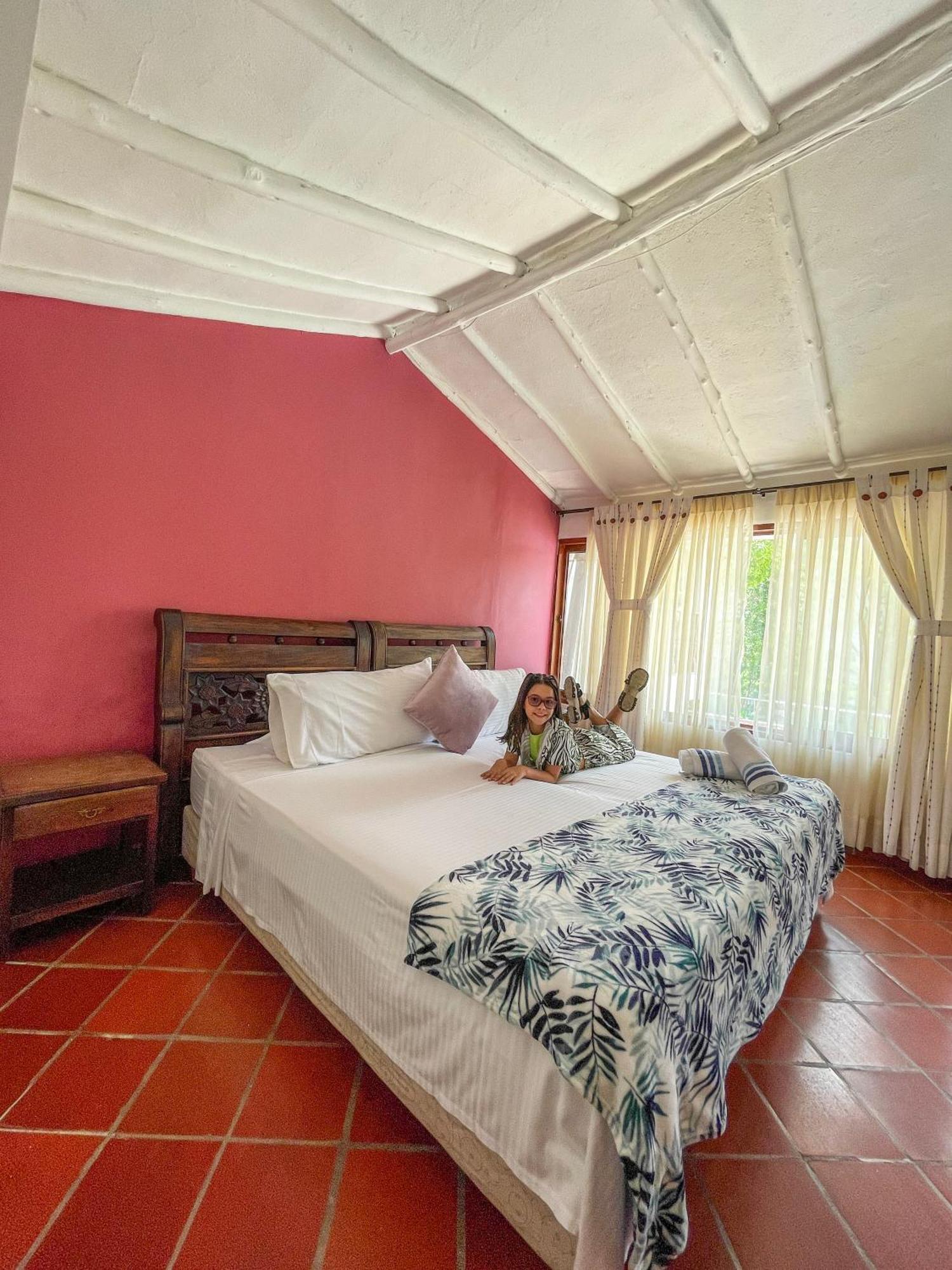 Hotel Campestre La Trinidad 圣希尔 外观 照片