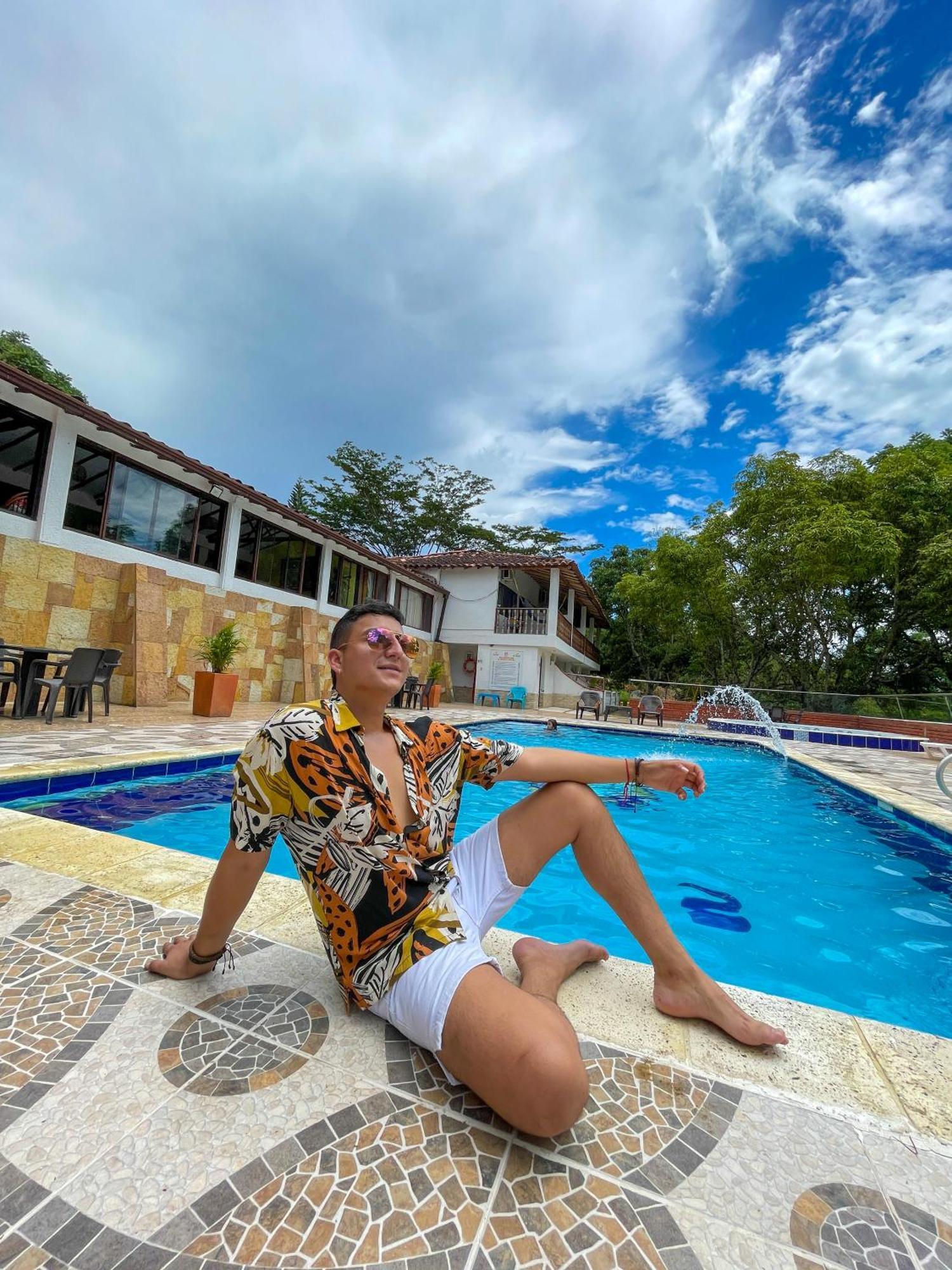 Hotel Campestre La Trinidad 圣希尔 外观 照片