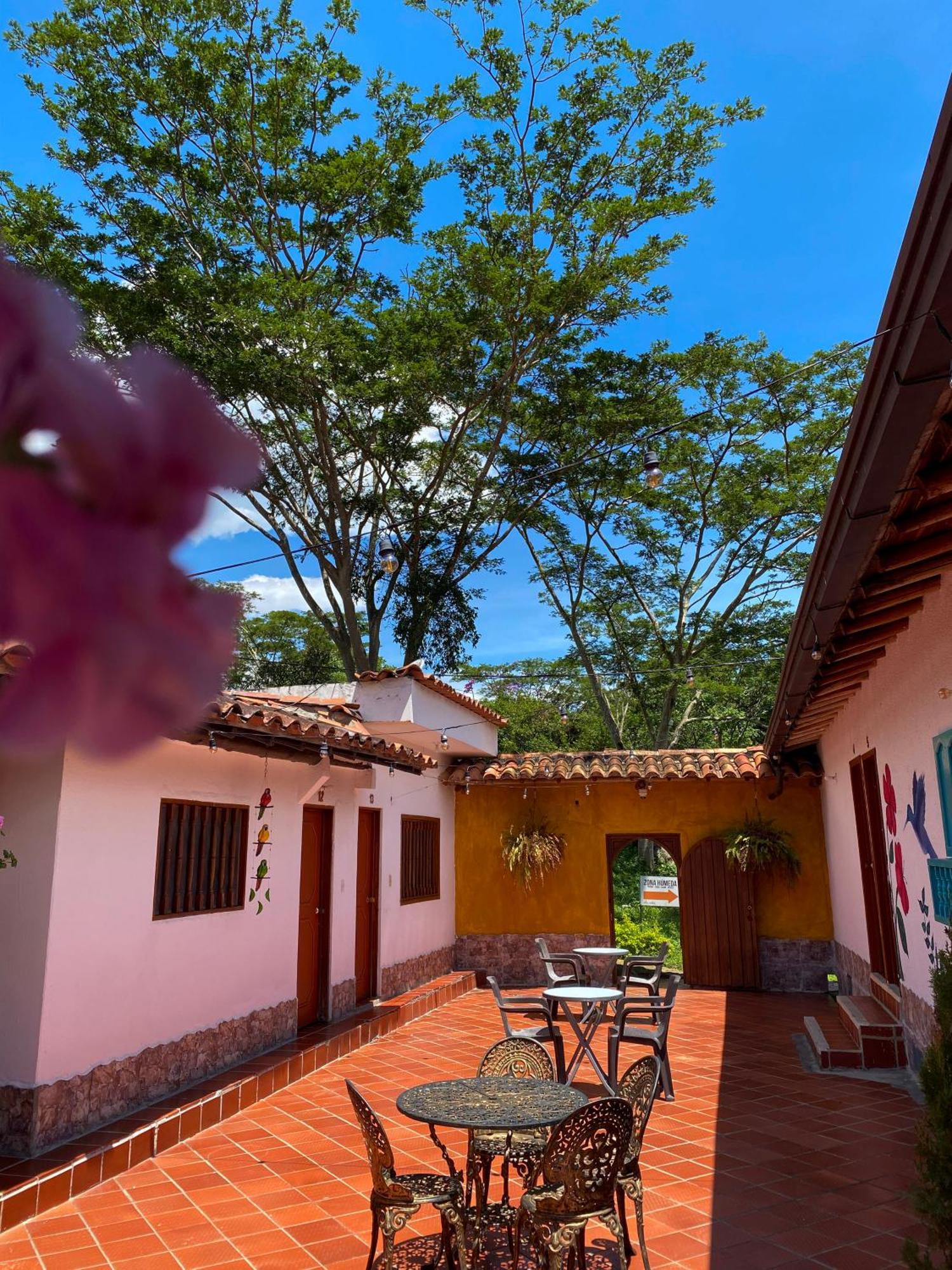 Hotel Campestre La Trinidad 圣希尔 外观 照片