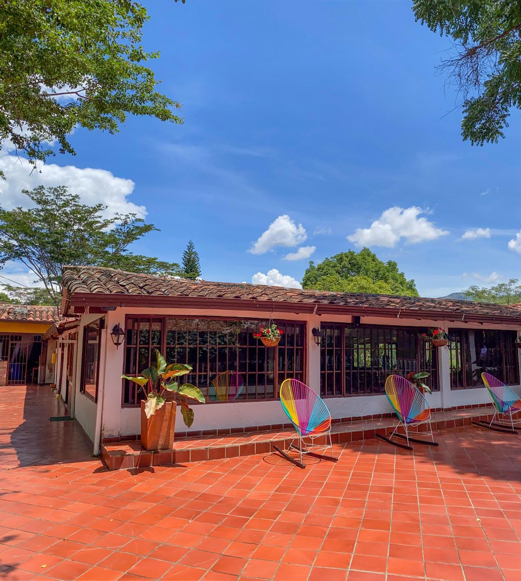 Hotel Campestre La Trinidad 圣希尔 外观 照片