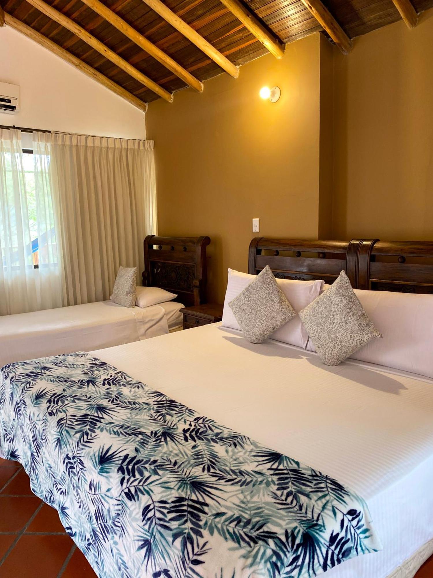 Hotel Campestre La Trinidad 圣希尔 外观 照片